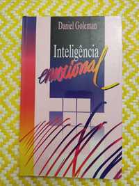 INTELIGÊNCIA EMOCIONAL
Autor - Daniel Goleman
- Temas e Debates