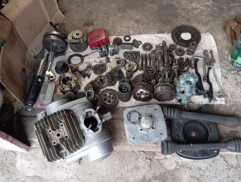 Запчасті ссср Мотоцикла Минск і до альфи 110