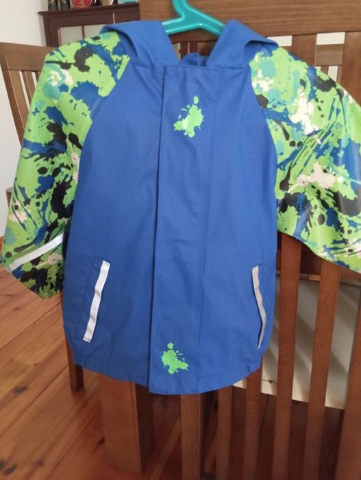 Kurtka przeciwdeszczowa wiatrówka