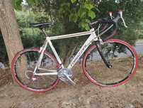 Bicicleta de estrada L 10x2v barataa