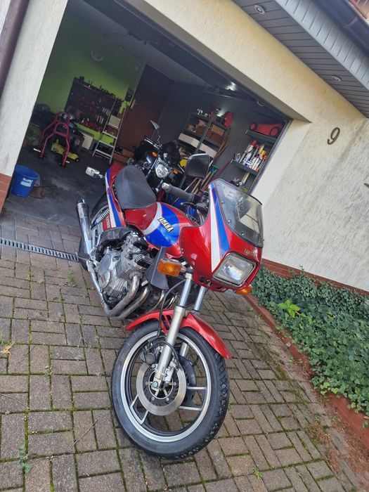 Yamaha Xj900 z 1983 roku ! Zaledwie 26 tys. km! Do dokończenia!