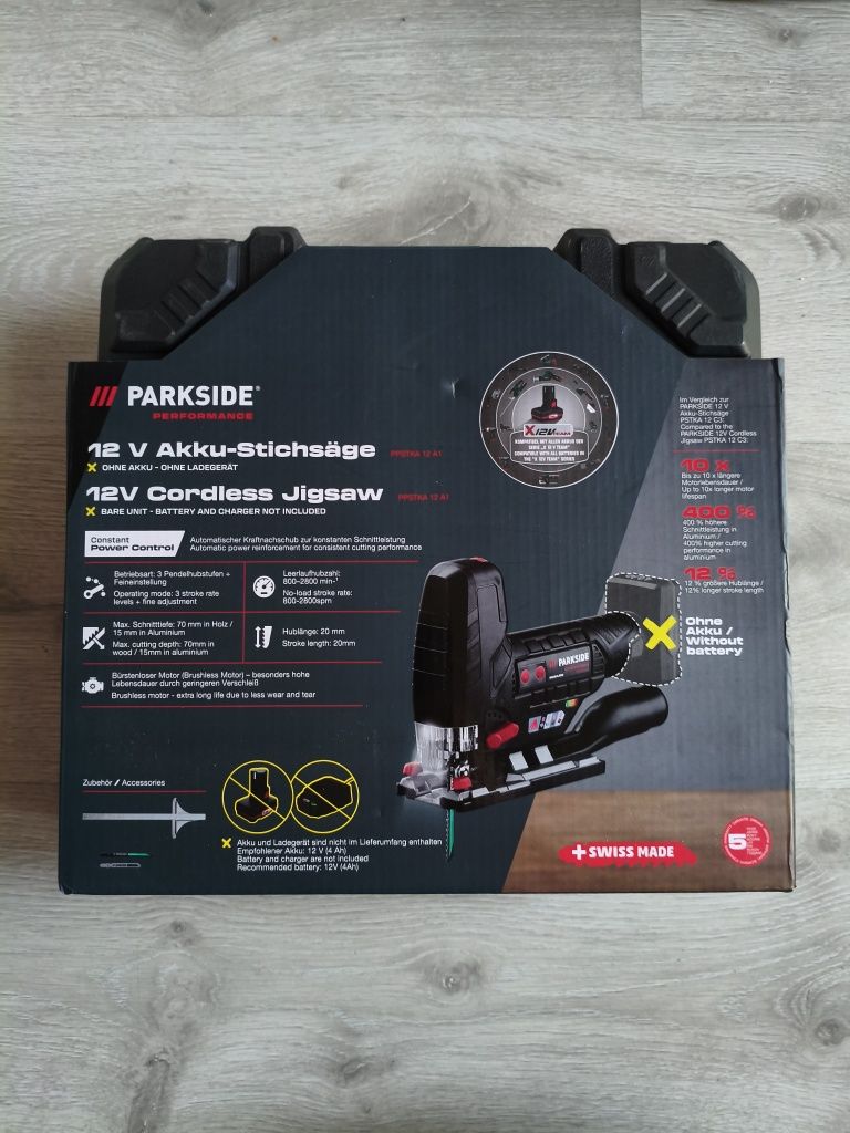 Sprzedam nową wyrzynarkę parkaide performance 12v 2 akumulatory 2Ah