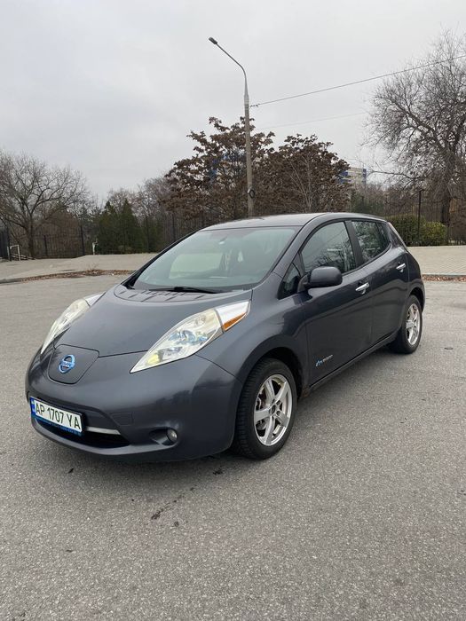 Нисан Лиф 2013г.