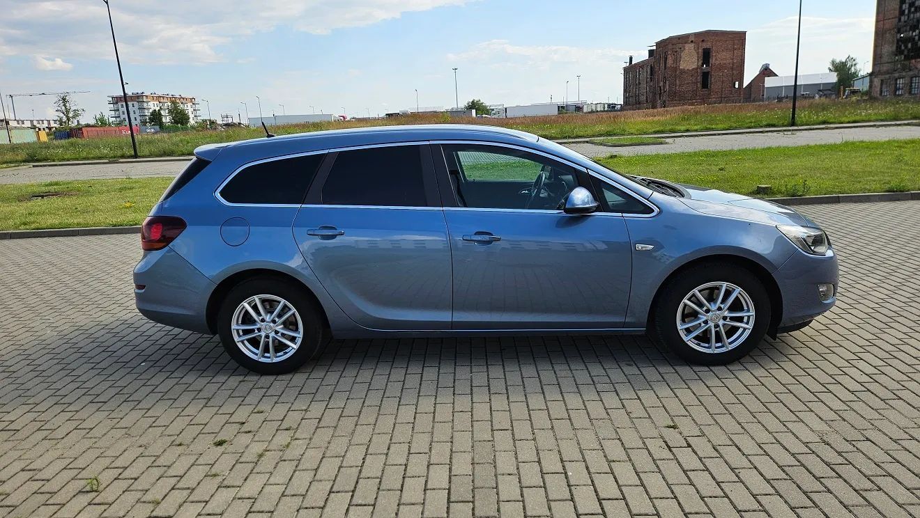 Opel Astra Astra 1.6 Turbo 180 km