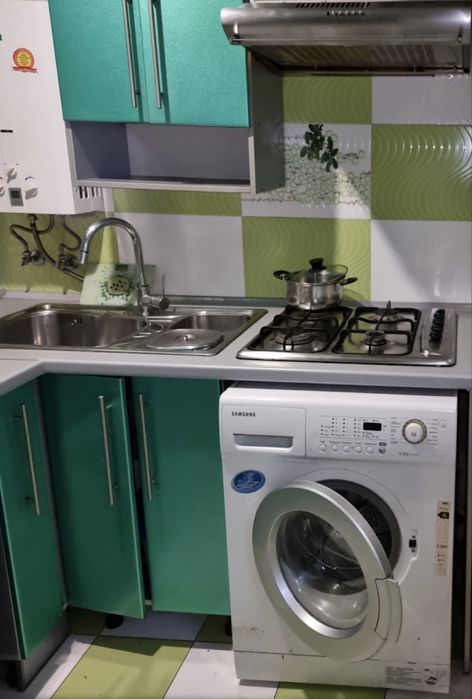 Сдам 3комн. Квартиру по Б. Центральному