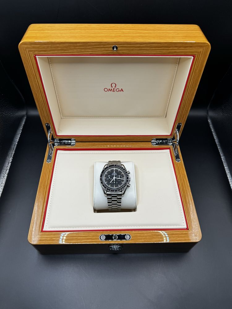 Omega Speedmaster Professional Moonwatch