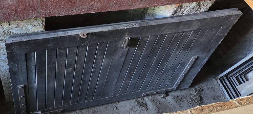 Drzwi garażowe używane