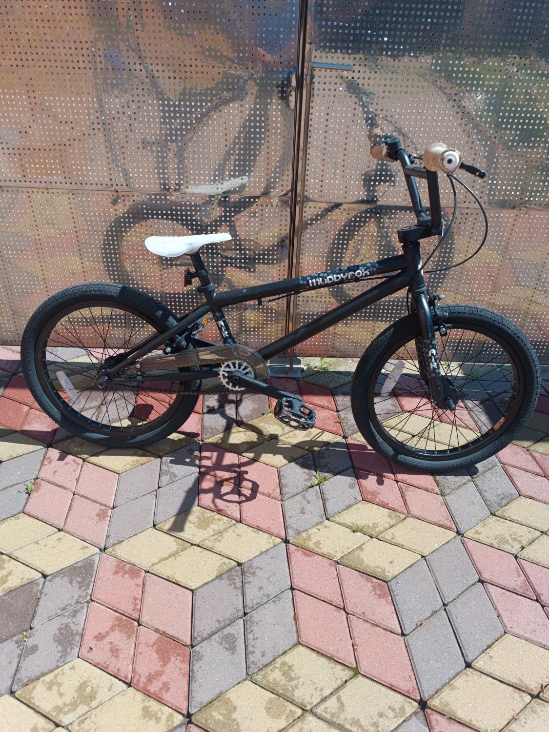 Продам велосипед (BMX)