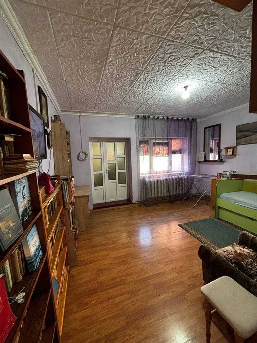 Приватний будинок в центральній частині міста