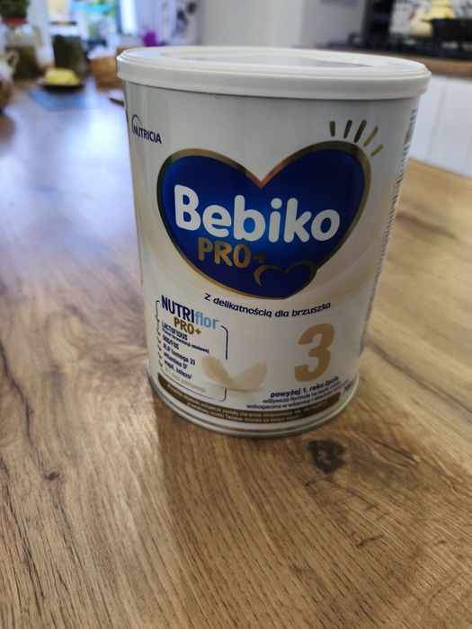 Oddam za darmo prawie cała otwartą puszkę mleka Bebiko pro+ 3