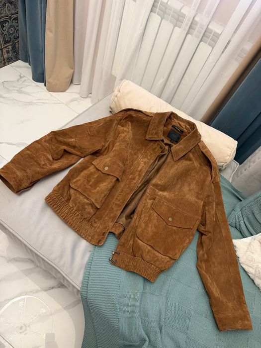 Продам замшевий бомбер Зара