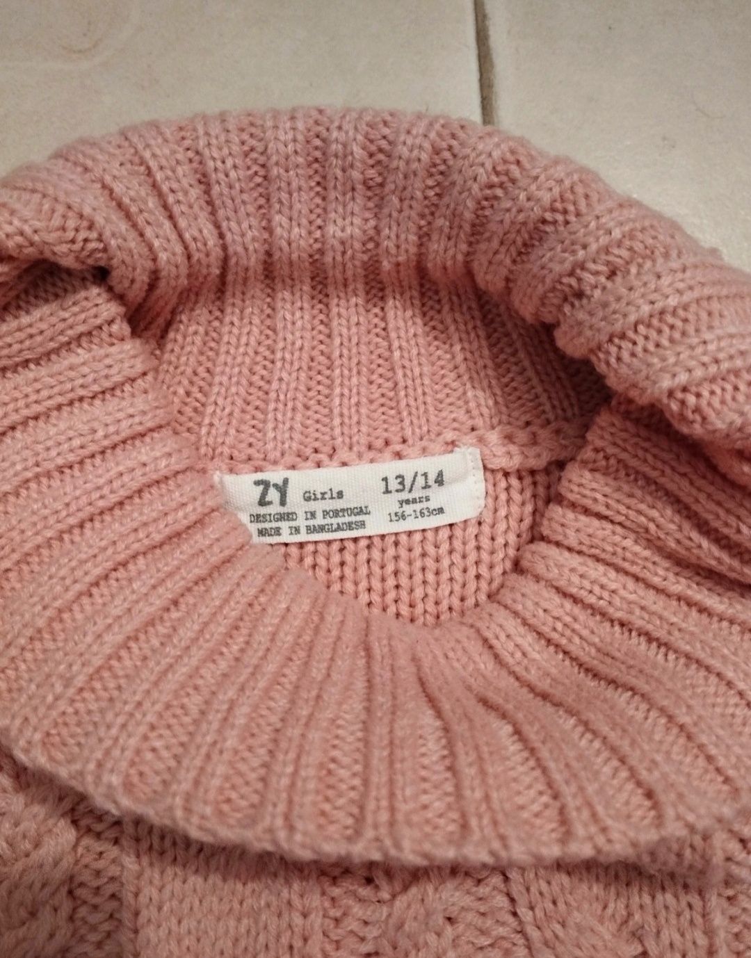 Camisola Gola Alta Zippy - 13/14 anos.