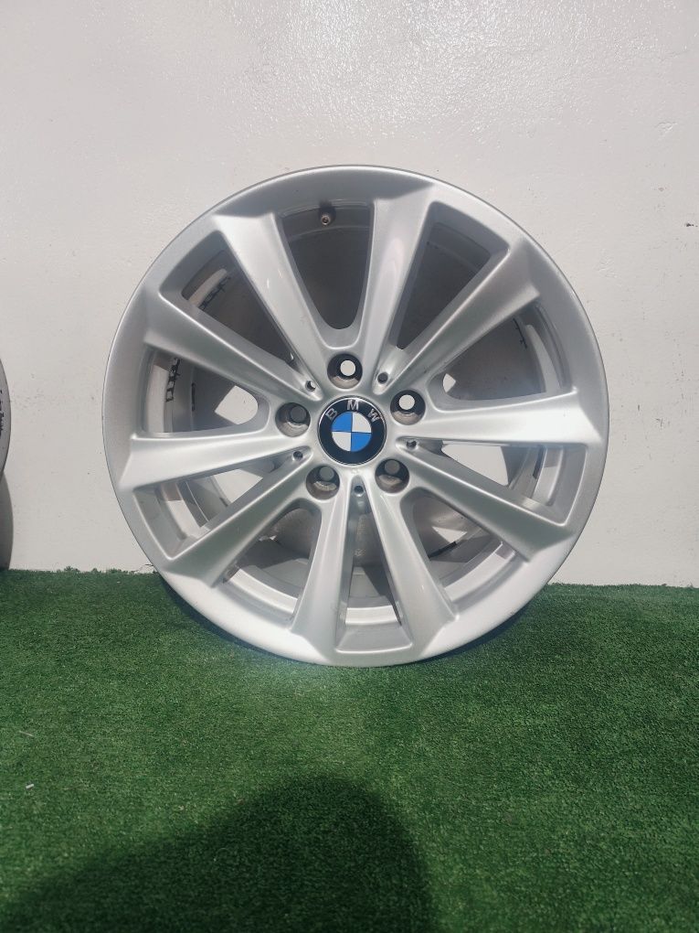 Felgi aluminiowe BMW 17" 8J et 30 5x112 oryginał BMW F10 F11 i inne