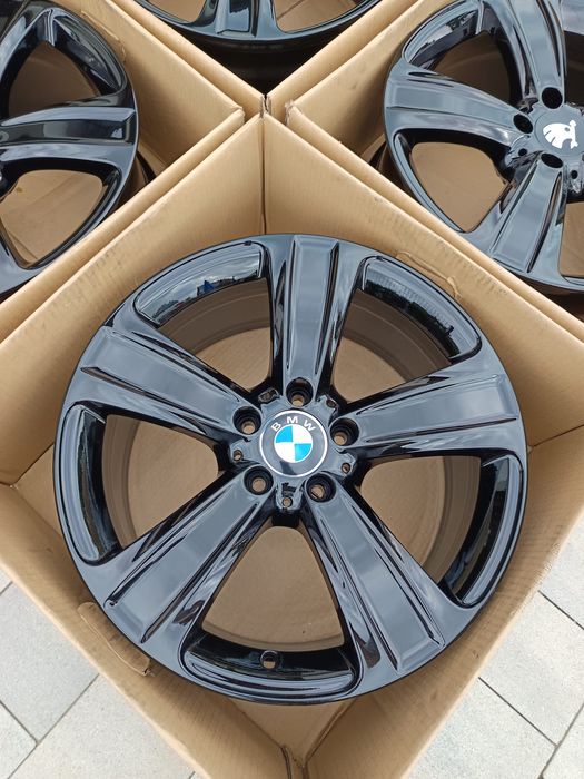 #M18C Alufelgi R18 5x112 ET38  BMW X1 X2 X3 X4 F40 F45 F46 G20 G22 G26