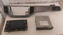 RADIO Wyświetlacz Ekran Monitor Panel Dekor Maskownica VW 7 SPORTSVAN