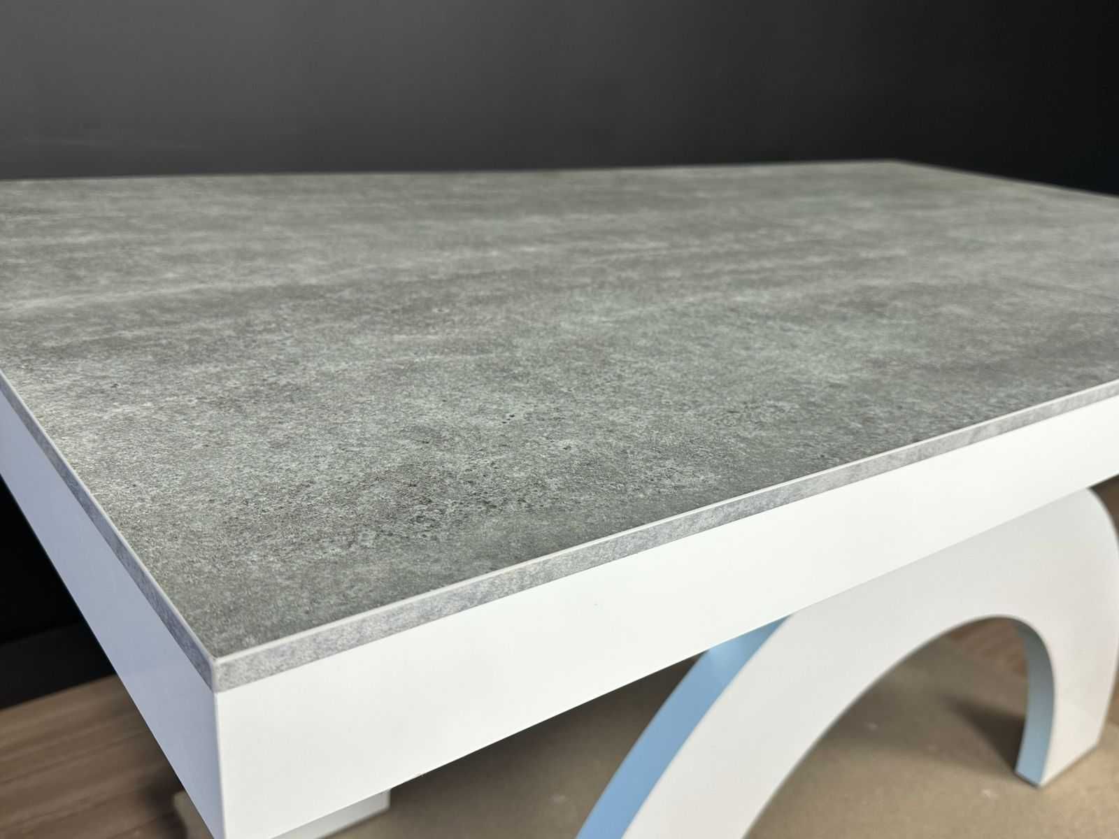 Stół rozkładany Model "U" w kolorze beton/biały (outlet)