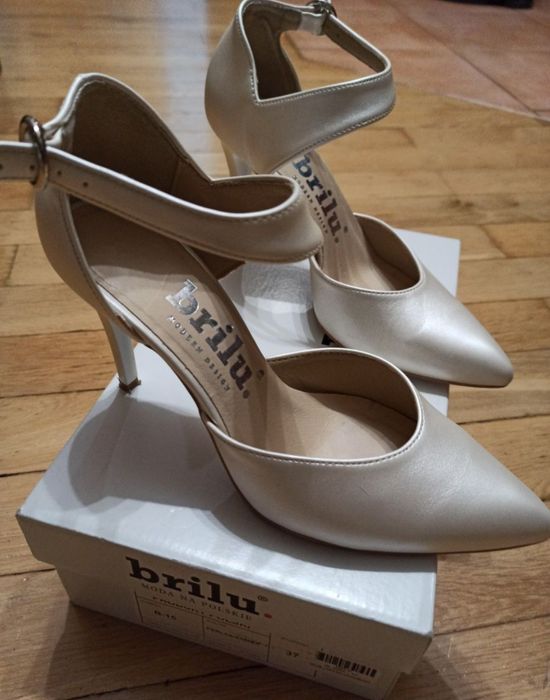 Buty ślubne ecru 37 r.