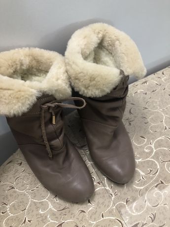 Ботинки зимние и туфли класические