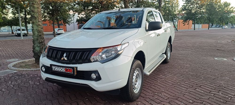 Mitsubishi L200 2.4 DI-D CD Invite 2WD