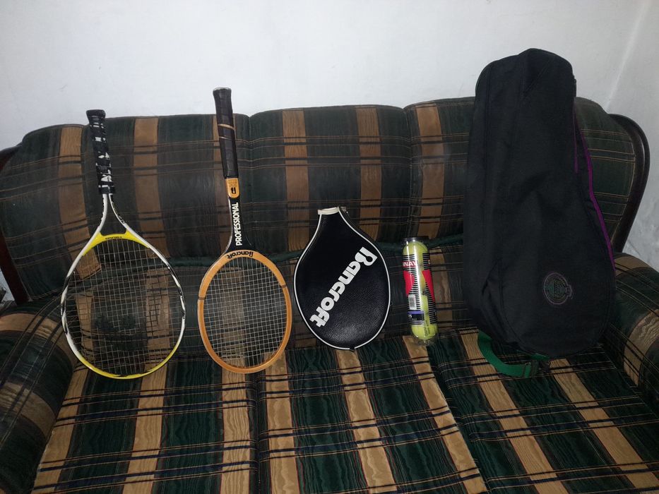 Conjunto duas raketes+saco+ bolas novas