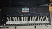 Keyboard Yamaha PSR SX900 + Case