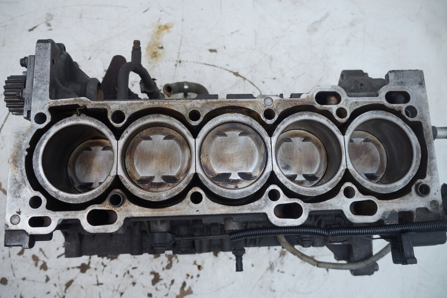 VOLVO C70 I 2.0T SILNIK B5204T SŁUPEK TŁOKI BLOK