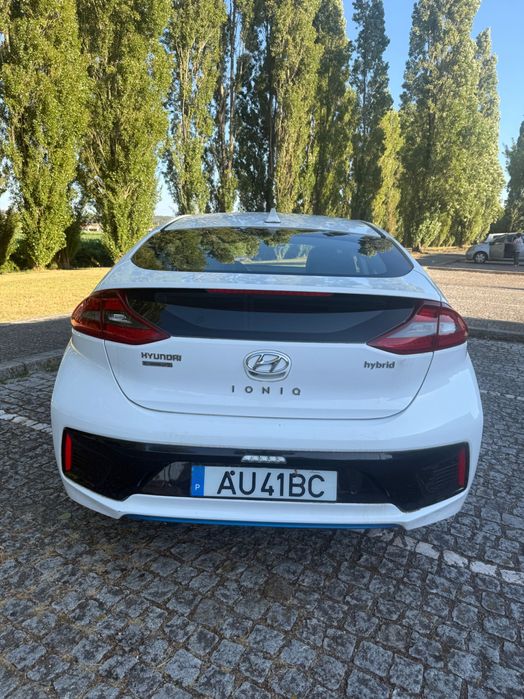 Hyundai ioniq híbrido