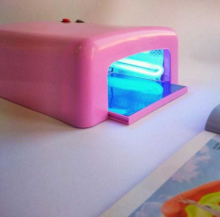 Лампа для маникюра UV Pink Fashion 36Вт +3 ГЕЛь лаки + 3 Наклейки НОВі