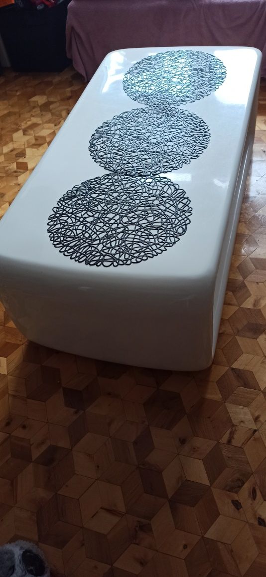Designerska ława/ stolik kawowy