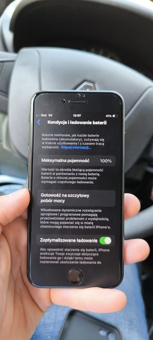 iPhone SE 2022 czarny