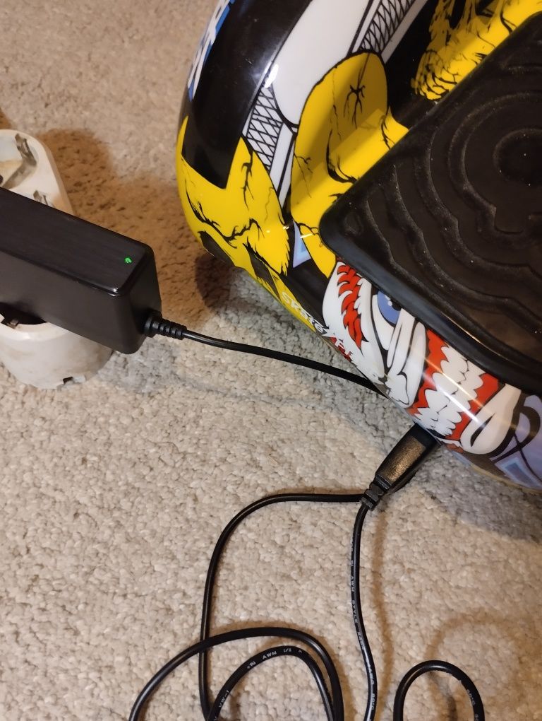 Hoverboard de grafite usado mas em excelente estado