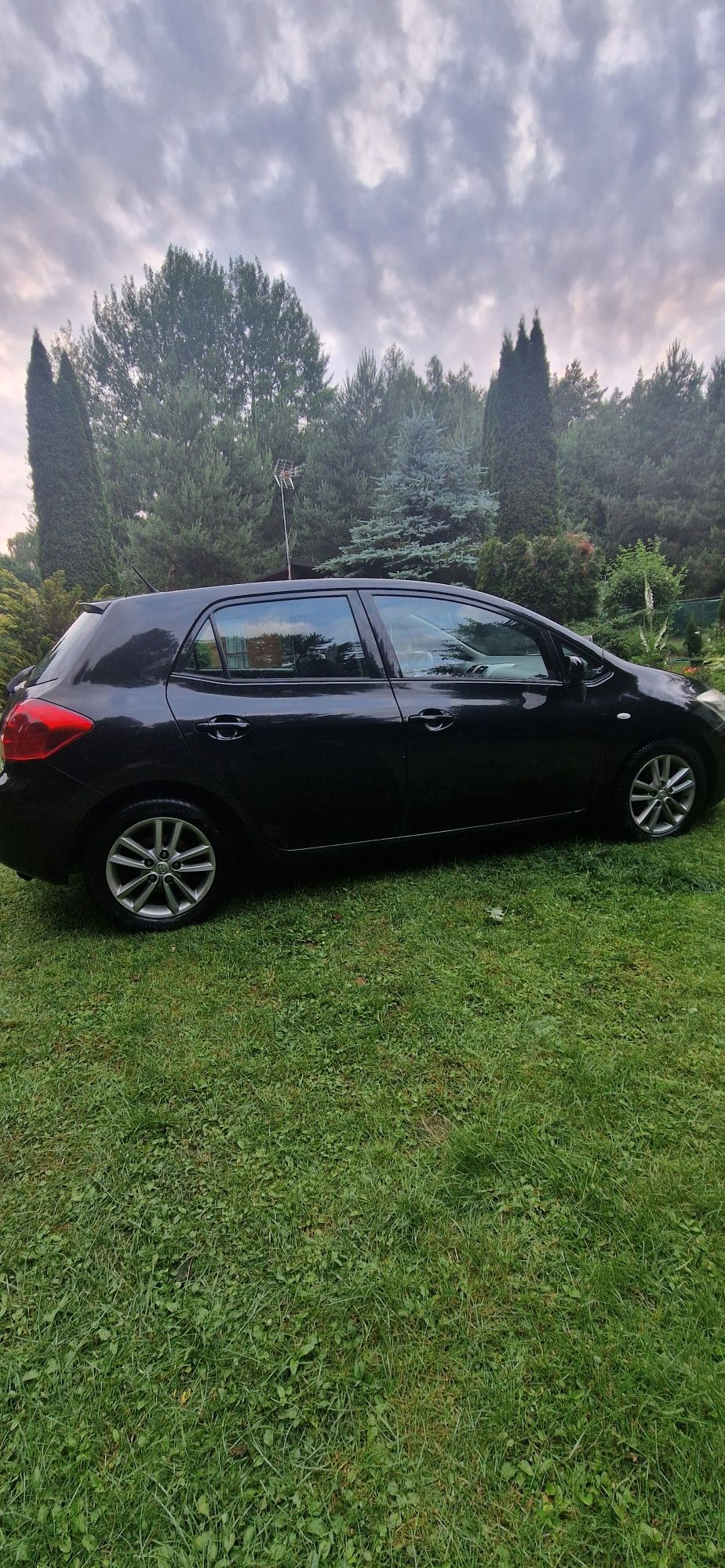 Toyota Auris 2009 poj.1.33 z gazem