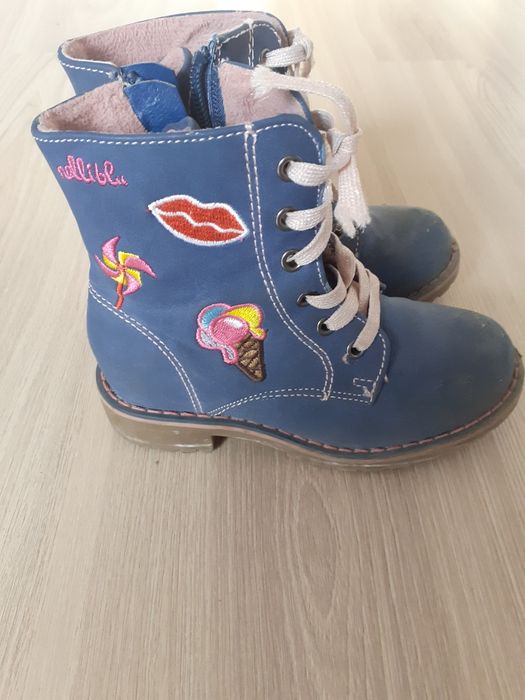 Trapery botki roz. 27 dł.wkładki 16cm. Stan bardzo dobry.