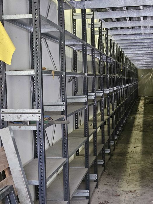 Antresola magazynowa półkowa 240 m² cena 390zł/m² do składowania tanio