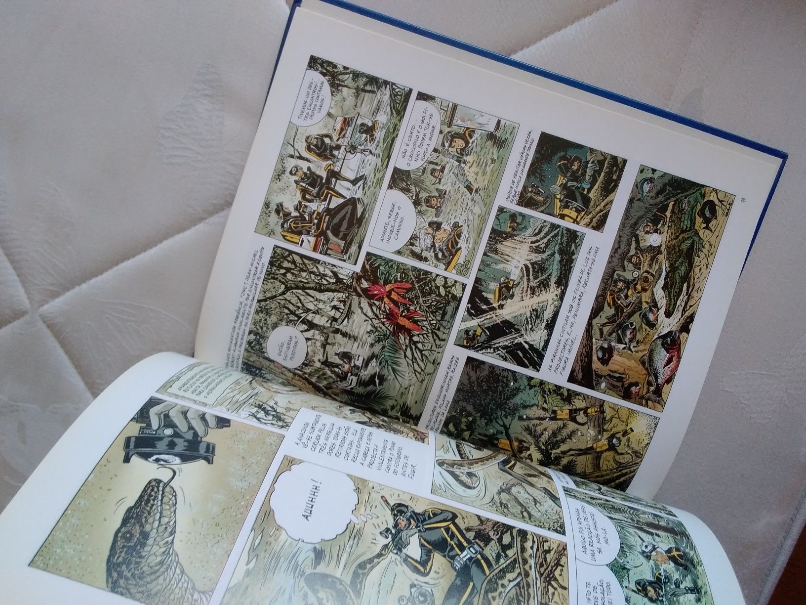 As aventuras da equipa Cousteau em BD O Golfinho das Amazonas Livro