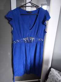 Niebieska sukienka z kryształkami, cekinami i koralikami rozmiar 42,XL