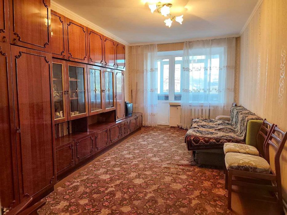 Продам 2к квартиру в м. Бар по вул. Героїв Майдану (р-н винного бару)