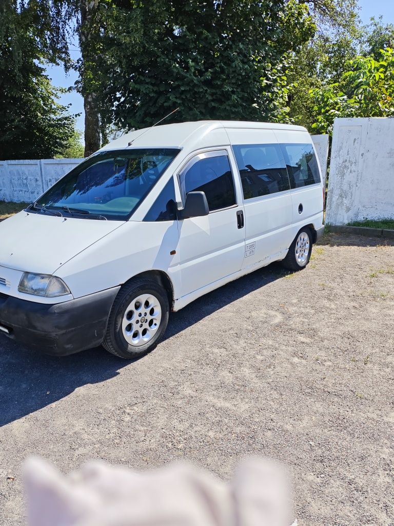 PEUGEOT EXPERT 1,9d, 2000р.