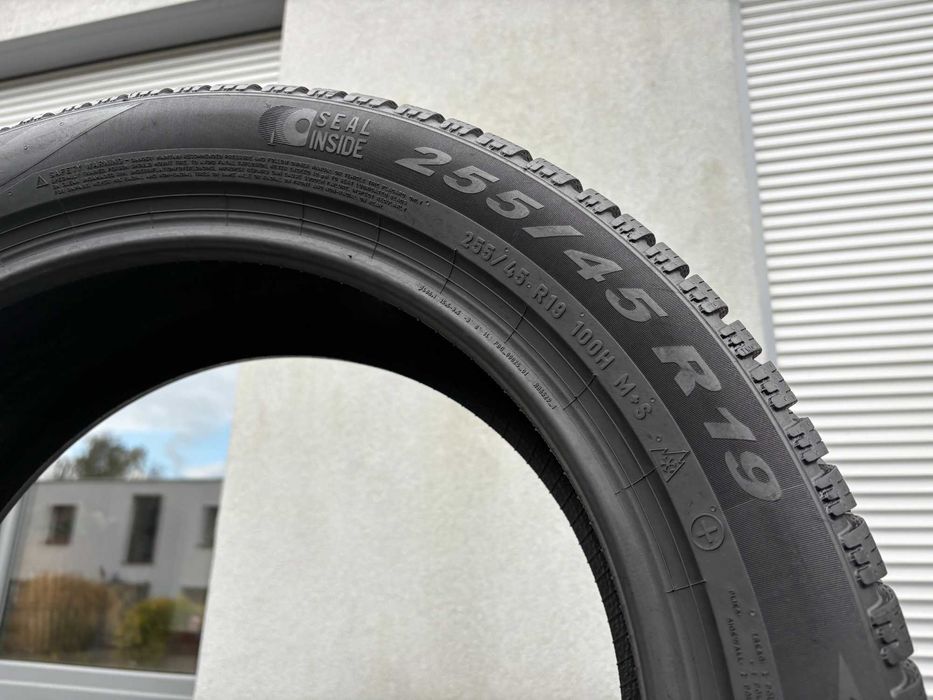 2szt zimowe 255/45R19 Pirelli 7,8mm 2024r świetny stan! Z931 gwarancja