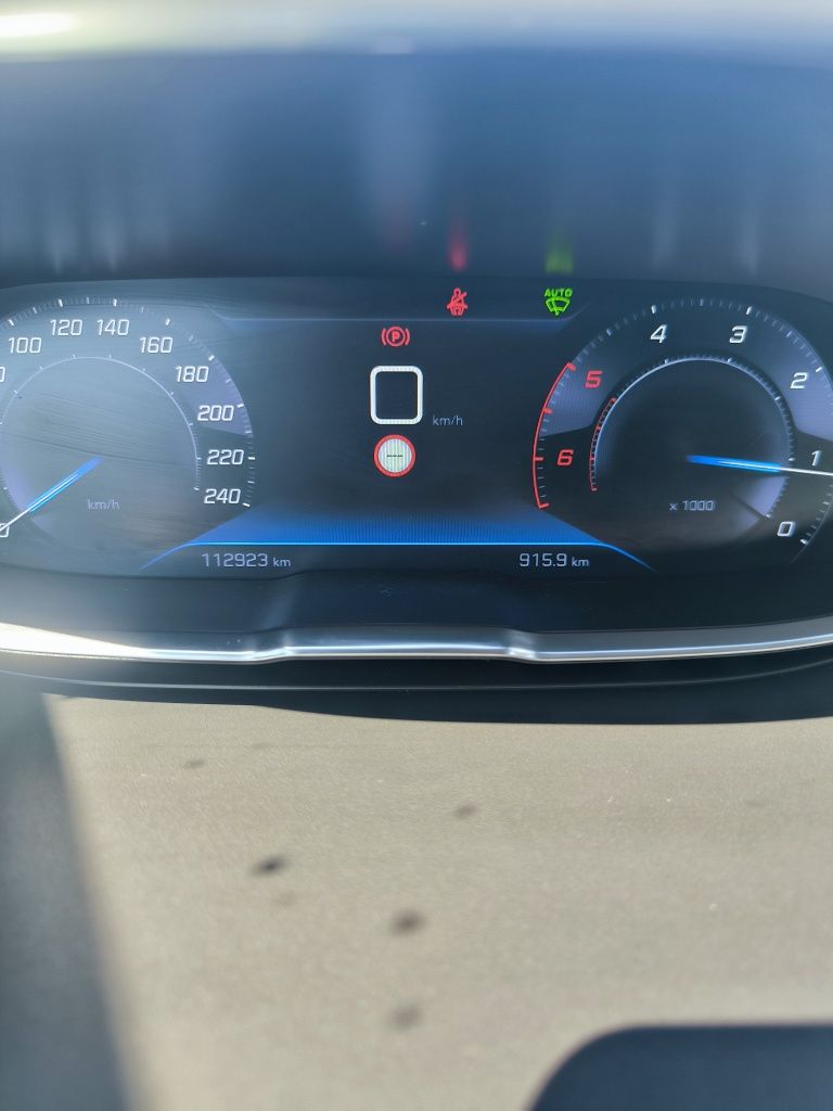 Peugeot 3008 1.5 BlueHDi