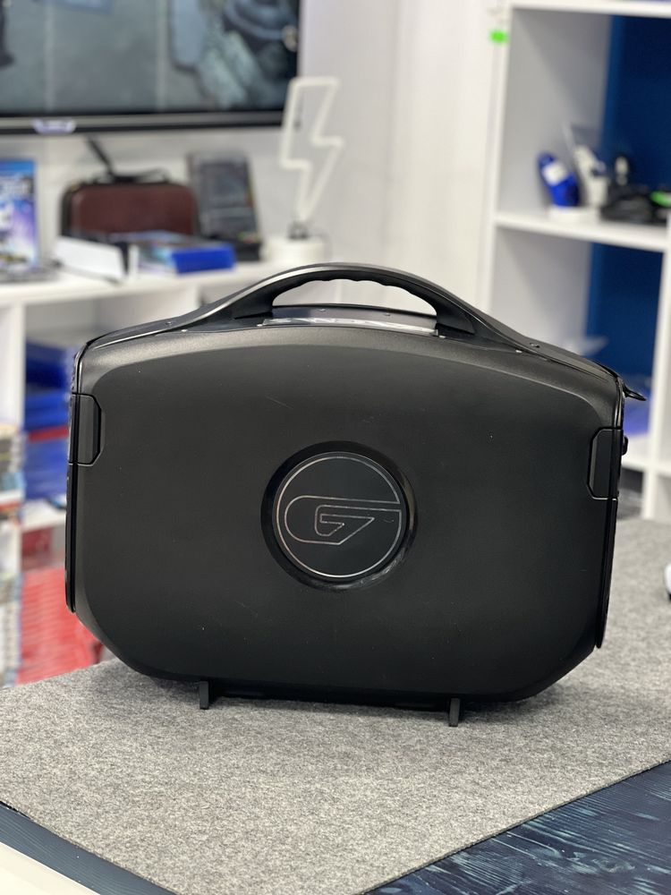 Кейс для ігор GAEMS G190 Vanguard IPS(2k) LED Portable Gaming Monitor