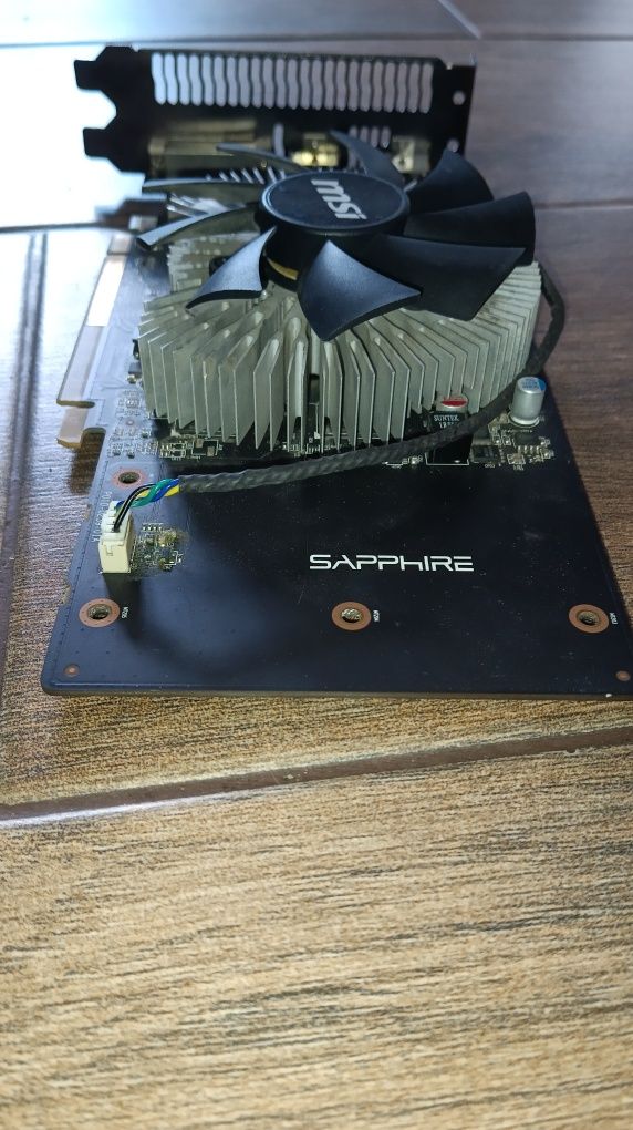 Видеокарта Sapphire Pulse Radeon RX 560 4GB GDDR 5 HDMI
