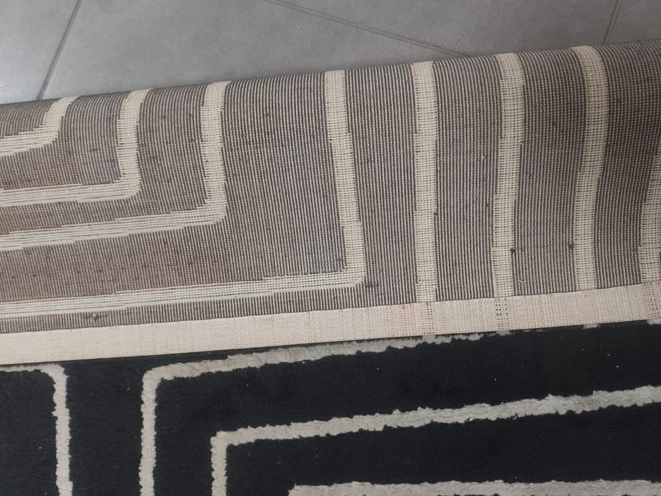 Sprzedam  dywan 240x160 cm