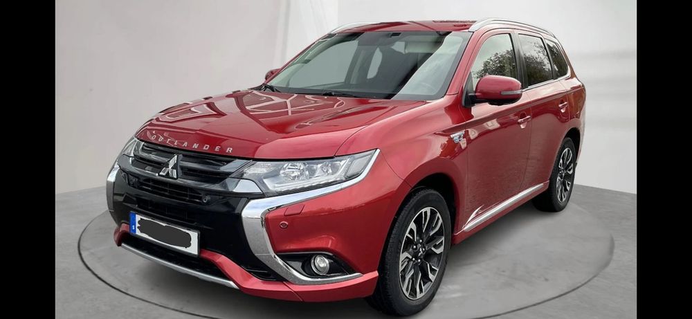 Mitsubishi Outlander 2.0 Plug In Ladny środekOrg Lakier Zasieg  38KM Serwis ASO