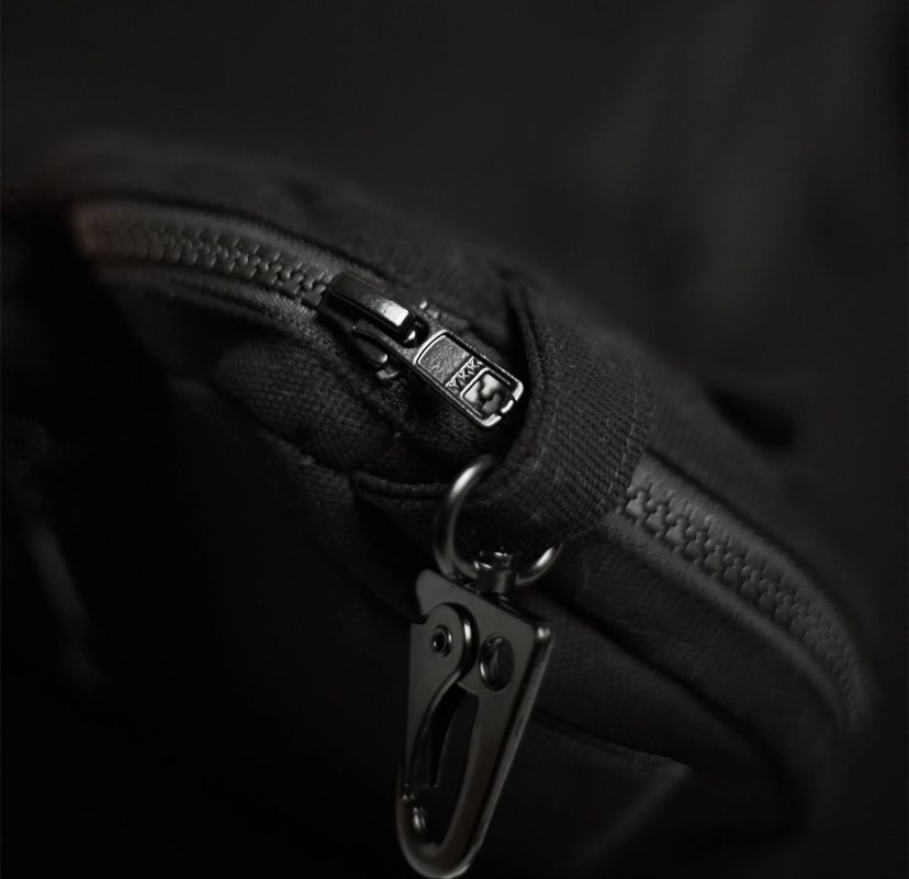 SHINIGAMI COUTURE multipocket cargo shorts