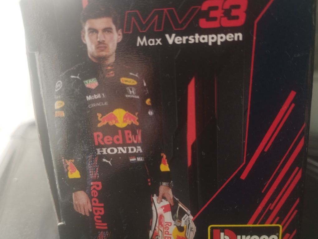 Red Bull 16B max verstappen