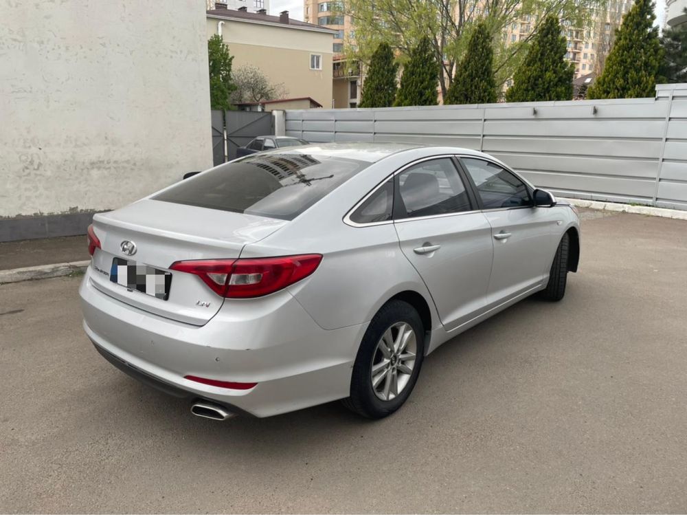 Авто в аренду под такси Hyundai Sonata автомат газ кожа