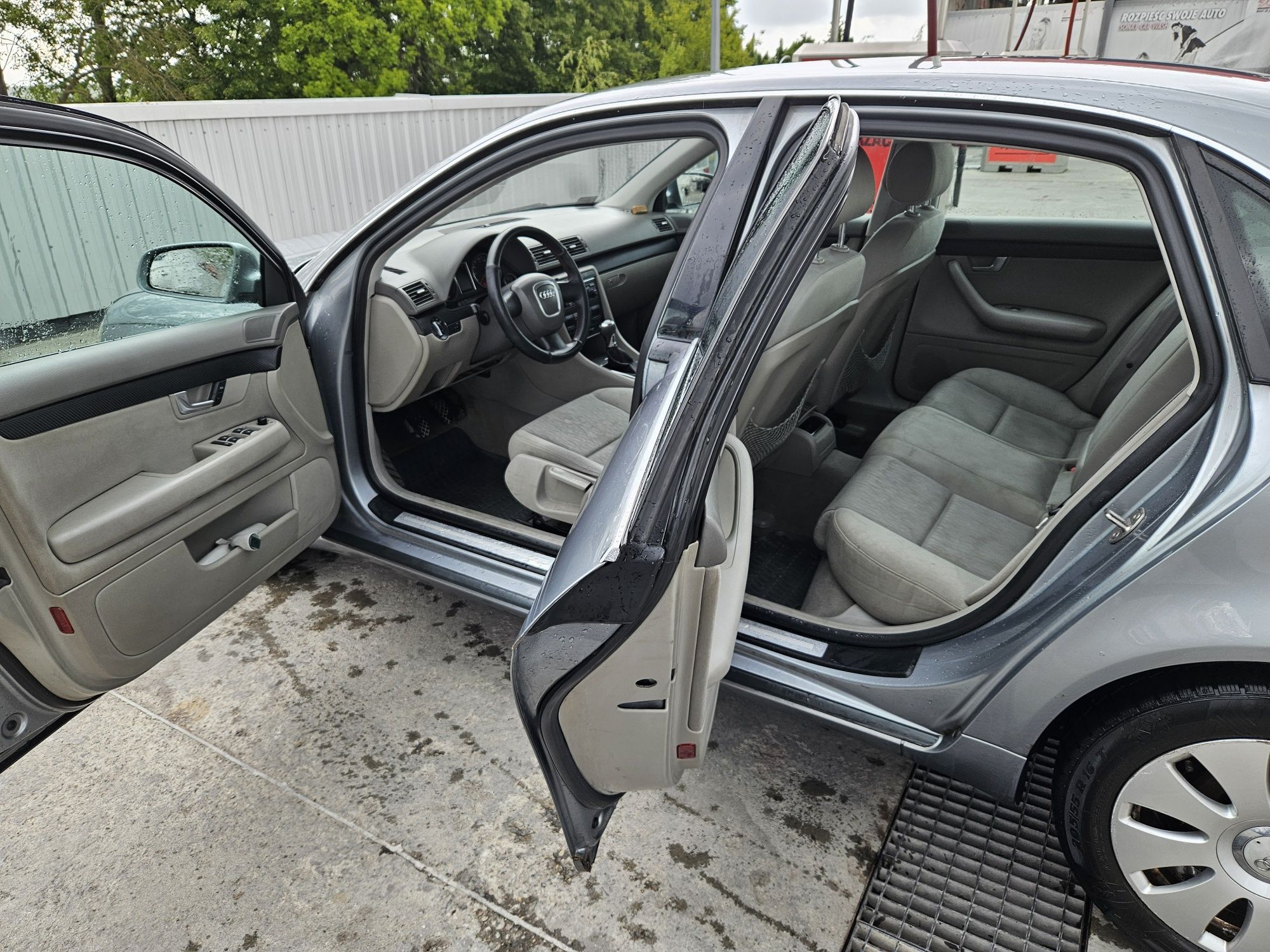 Audi A4 B7 2005 рік 2.0TDi для військових