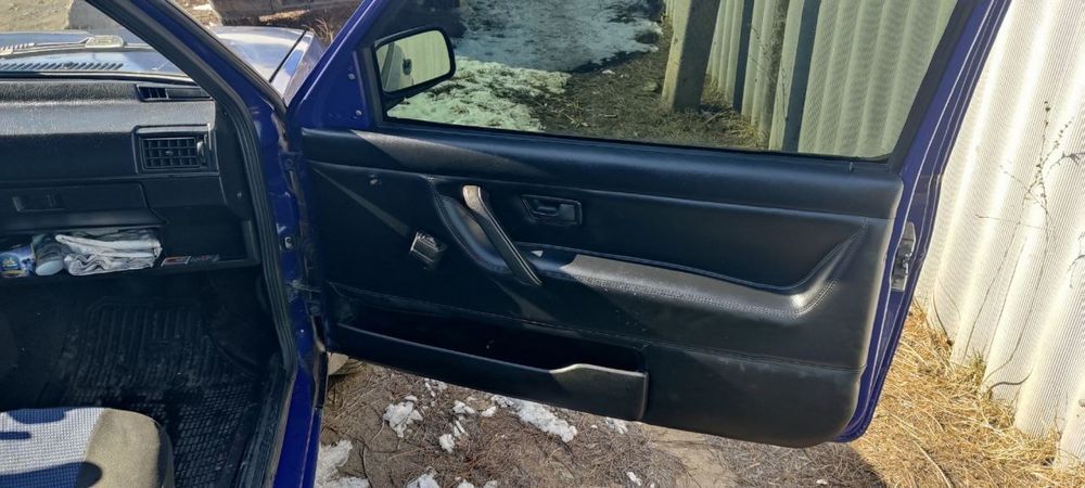 Продам гольф 2 на свои года в очень не плохом состоянии  Продажа по ТП