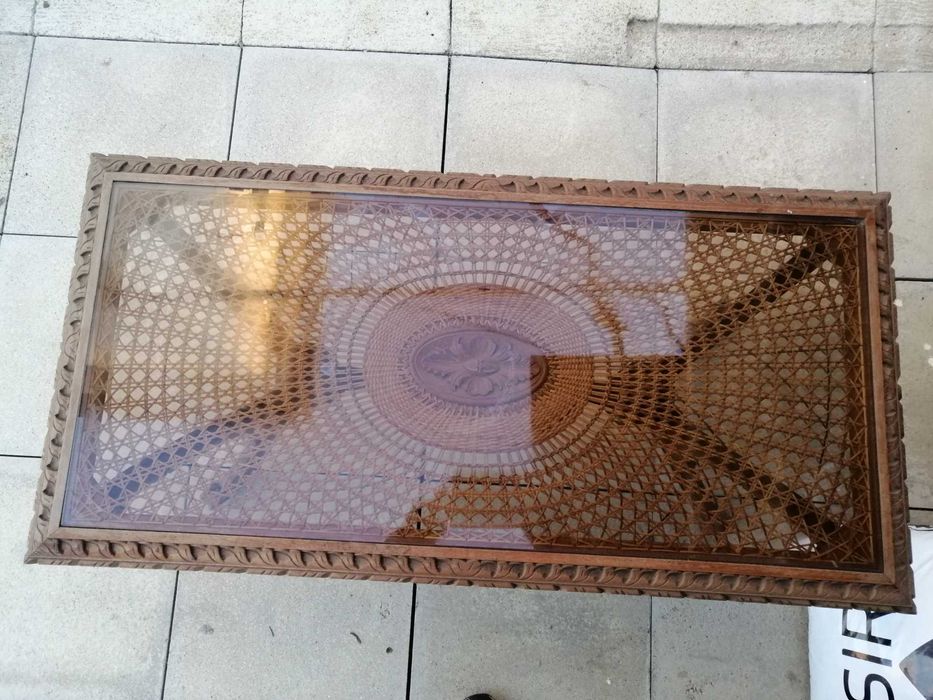 Mesa de sala de estar antiga